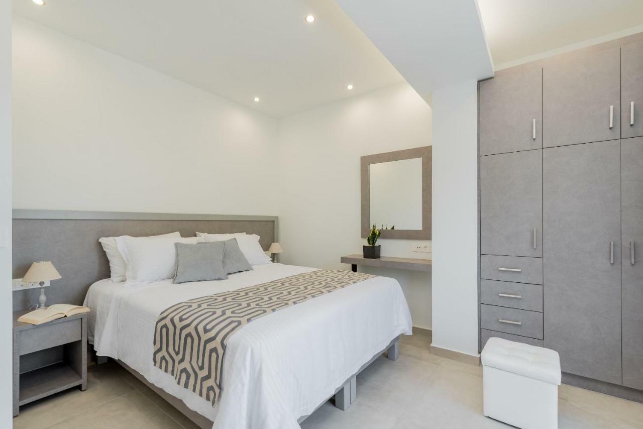 Jasmine Suites With Private Pool Tsilivi  Ngoại thất bức ảnh