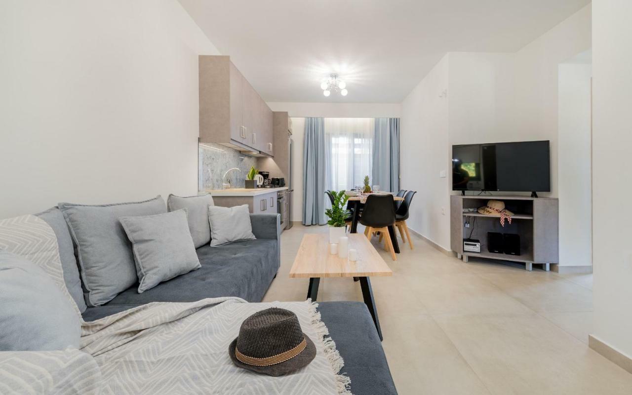 Jasmine Suites With Private Pool Tsilivi  Ngoại thất bức ảnh